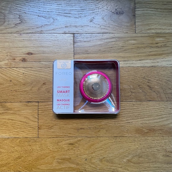 NWT fuchsia Foreo UFO device (O/S) - Picture 1 of 8